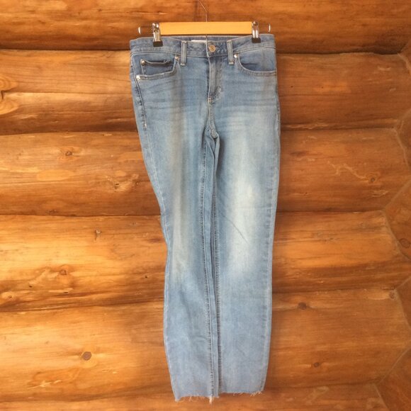 LC Lauren Conrad Denim - LC Lauren Conrad Boho Light Wash Raw Hem Classic Skinny Ankle Denim Jeans Size 6